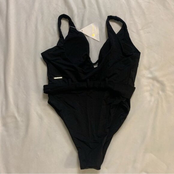 Buffbunny Collction Luxleisure One Piece Black Onyx Medium NWT - Picture 9 of 13